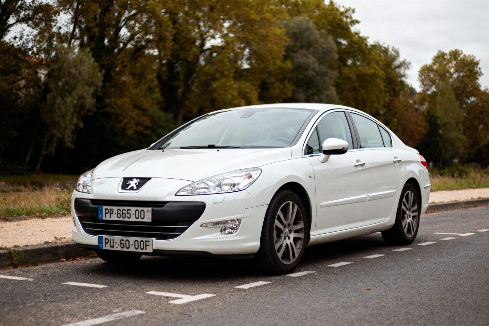 Peugeot 608